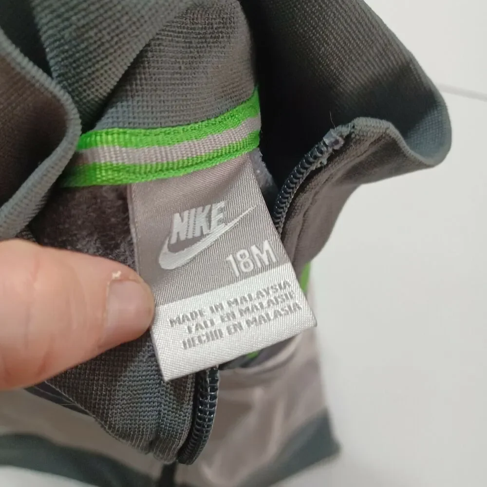 Nike Boys 18M Jacket Sweatshirt Grey Long Sleeve Pockets Embroidered‎ White Logo